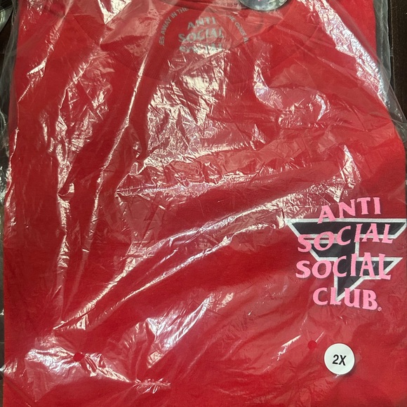 Anti Social Social Club Red T-Shirt - Picture 2 of 2